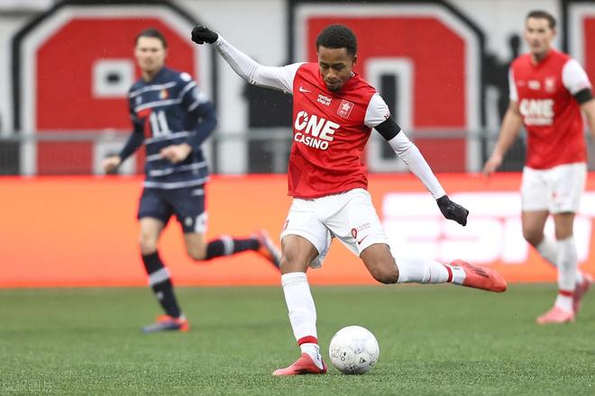 每晚都有底 每晚都有底